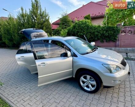 Сірий Лексус РХ, об'ємом двигуна 3 л та пробігом 250 тис. км за 7999 $, фото 28 на Automoto.ua