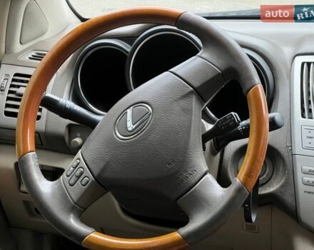 Серый Лексус РХ, объемом двигателя 3.3 л и пробегом 243 тыс. км за 7999 $, фото 11 на Automoto.ua