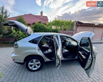 Сірий Лексус РХ, об'ємом двигуна 3 л та пробігом 250 тис. км за 7999 $, фото 26 на Automoto.ua