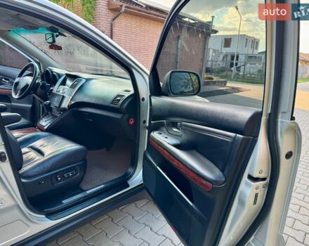 Сірий Лексус РХ, об'ємом двигуна 3 л та пробігом 250 тис. км за 7999 $, фото 55 на Automoto.ua