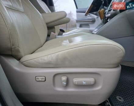 Сірий Лексус РХ, об'ємом двигуна 3 л та пробігом 273 тис. км за 7900 $, фото 38 на Automoto.ua