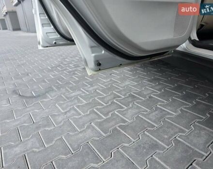 Сірий Лексус РХ, об'ємом двигуна 3 л та пробігом 273 тис. км за 7900 $, фото 53 на Automoto.ua