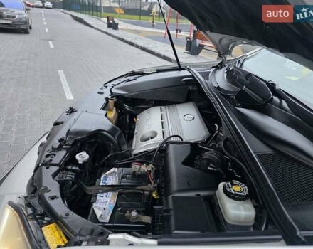 Сірий Лексус РХ, об'ємом двигуна 3 л та пробігом 273 тис. км за 7900 $, фото 69 на Automoto.ua