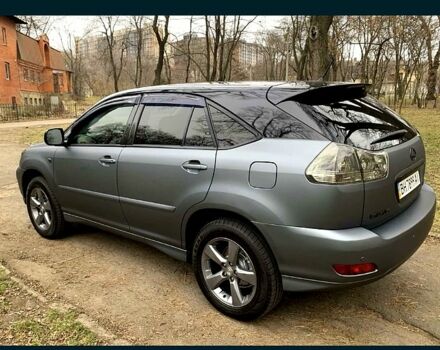 Серый Лексус РХ, объемом двигателя 3 л и пробегом 270 тыс. км за 7800 $, фото 2 на Automoto.ua