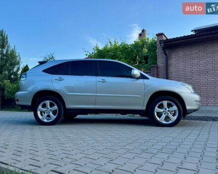 Сірий Лексус РХ, об'ємом двигуна 3 л та пробігом 250 тис. км за 7999 $, фото 18 на Automoto.ua