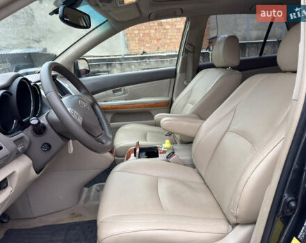 Серый Лексус РХ, объемом двигателя 3 л и пробегом 184 тыс. км за 7700 $, фото 8 на Automoto.ua