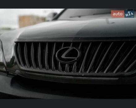 Серый Лексус РХ, объемом двигателя 3 л и пробегом 262 тыс. км за 8000 $, фото 2 на Automoto.ua