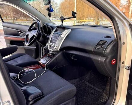 Серый Лексус РХ, объемом двигателя 3 л и пробегом 250 тыс. км за 10200 $, фото 11 на Automoto.ua