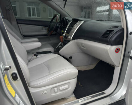 Сірий Лексус РХ, об'ємом двигуна 3 л та пробігом 338 тис. км за 8850 $, фото 53 на Automoto.ua