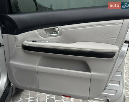 Сірий Лексус РХ, об'ємом двигуна 3 л та пробігом 338 тис. км за 8850 $, фото 52 на Automoto.ua