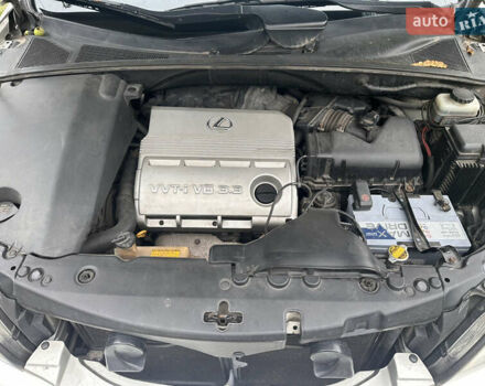 Серый Лексус РХ, объемом двигателя 3.31 л и пробегом 221 тыс. км за 9500 $, фото 13 на Automoto.ua