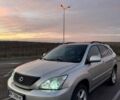 Серый Лексус РХ, объемом двигателя 3 л и пробегом 330 тыс. км за 9200 $, фото 1 на Automoto.ua
