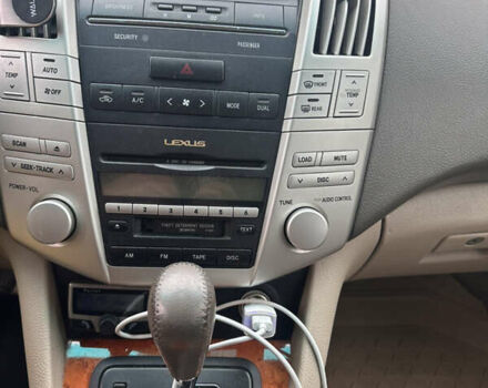 Серый Лексус РХ, объемом двигателя 3.31 л и пробегом 221 тыс. км за 9500 $, фото 9 на Automoto.ua