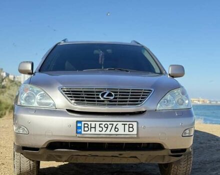 Лексус РХ 2005 в Черноморске (Ильичевске) на Automoto.ua Серый Лексус РХ, объемом двигателя 3.3 л и пробегом 210 тыс. км за 9000 $, фото 1 на Automoto.ua