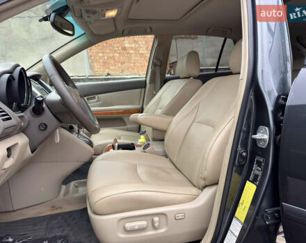 Серый Лексус РХ, объемом двигателя 3 л и пробегом 184 тыс. км за 7700 $, фото 7 на Automoto.ua