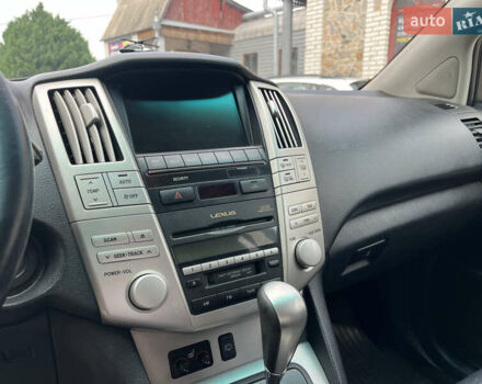 Лексус РХ 2005 в Белой Церкве на Automoto.ua Серый Лексус РХ, объемом двигателя 3.31 л и пробегом 281 тыс. км за 10300 $, фото 18 на Automoto.ua
