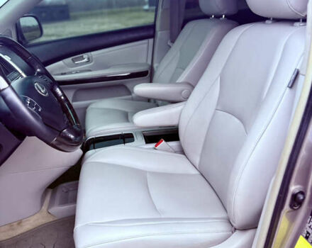 Сірий Лексус РХ, об'ємом двигуна 3.31 л та пробігом 245 тис. км за 10999 $, фото 13 на Automoto.ua