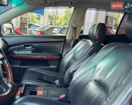 Серый Лексус РХ, объемом двигателя 3 л и пробегом 245 тыс. км за 8900 $, фото 9 на Automoto.ua
