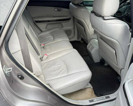 Серый Лексус РХ, объемом двигателя 3.3 л и пробегом 340 тыс. км за 9700 $, фото 9 на Automoto.ua