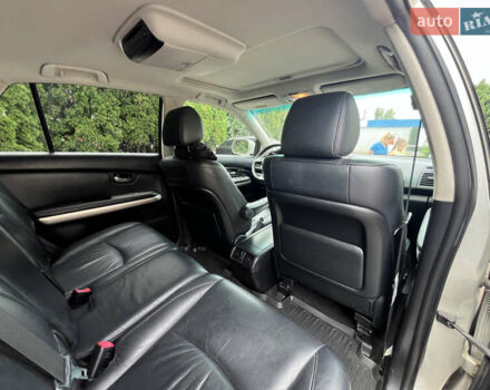 Лексус РХ 2005 в Белой Церкве на Automoto.ua Серый Лексус РХ, объемом двигателя 3.31 л и пробегом 281 тыс. км за 10300 $, фото 26 на Automoto.ua