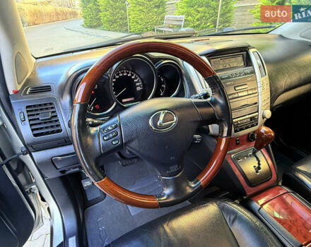 Серый Лексус РХ, объемом двигателя 3.31 л и пробегом 204 тыс. км за 9999 $, фото 85 на Automoto.ua