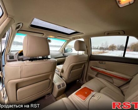 Серый Лексус РХ, объемом двигателя 3.5 л и пробегом 20400 тыс. км за 9100 $, фото 1 на Automoto.ua