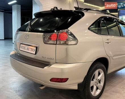 Сірий Лексус РХ, об'ємом двигуна 3.3 л та пробігом 204 тис. км за 9999 $, фото 5 на Automoto.ua