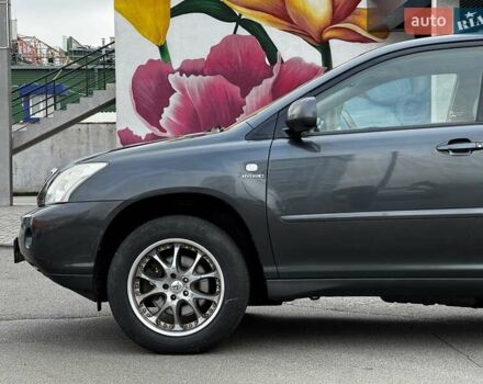 Лексус РХ 2006 у Києві на Automoto.ua Сірий Лексус РХ, об'ємом двигуна 3.3 л та пробігом 227 тис. км за 10500 $, фото 4 на Automoto.ua