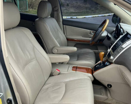 Серый Лексус РХ, объемом двигателя 3.46 л и пробегом 220 тыс. км за 12700 $, фото 12 на Automoto.ua