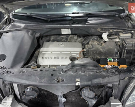 Серый Лексус РХ, объемом двигателя 3.31 л и пробегом 204 тыс. км за 9999 $, фото 23 на Automoto.ua