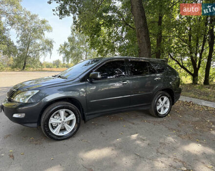 Лексус РХ 2007 в Киеве на Automoto.ua Серый Лексус РХ, объемом двигателя 3.46 л и пробегом 150 тыс. км за 12200 $, фото 1 на Automoto.ua