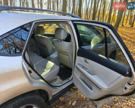 Серый Лексус РХ, объемом двигателя 3.3 л и пробегом 280 тыс. км за 10000 $, фото 4 на Automoto.ua