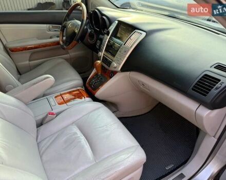 Сірий Лексус РХ, об'ємом двигуна 3.46 л та пробігом 281 тис. км за 11700 $, фото 32 на Automoto.ua