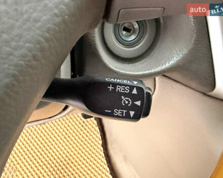 Серый Лексус РХ, объемом двигателя 3.46 л и пробегом 275 тыс. км за 12000 $, фото 22 на Automoto.ua