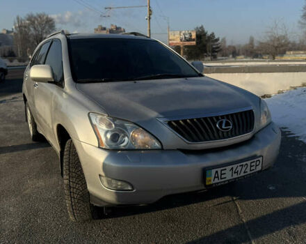 Серый Лексус РХ, объемом двигателя 0 л и пробегом 170 тыс. км за 11500 $, фото 1 на Automoto.ua
