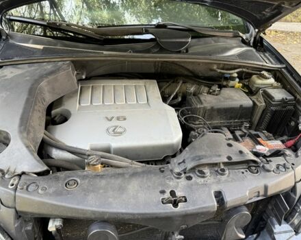 Лексус РХ 2007 в Киеве на Automoto.ua Серый Лексус РХ, объемом двигателя 3.5 л и пробегом 110 тыс. км за 12200 $, фото 9 на Automoto.ua