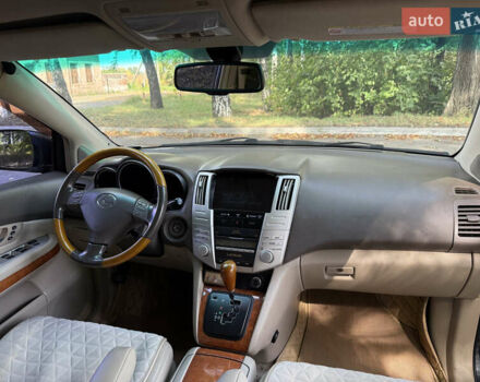 Лексус РХ 2007 в Киеве на Automoto.ua Серый Лексус РХ, объемом двигателя 3.46 л и пробегом 150 тыс. км за 12200 $, фото 10 на Automoto.ua