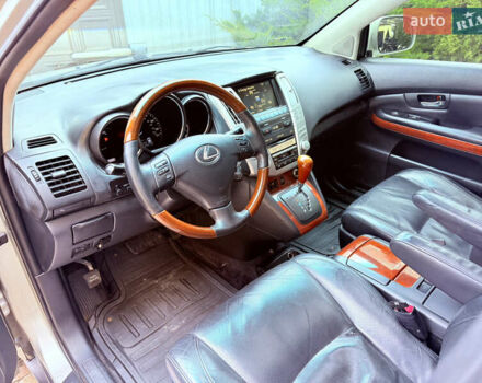 Сірий Лексус РХ, об'ємом двигуна 3.3 л та пробігом 221 тис. км за 8900 $, фото 22 на Automoto.ua
