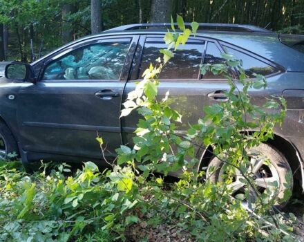 Серый Лексус РХ, объемом двигателя 3.3 л и пробегом 310 тыс. км за 2400 $, фото 1 на Automoto.ua