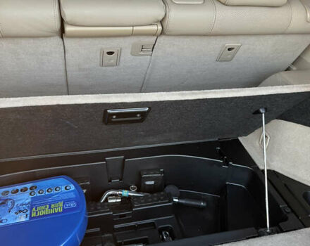 Серый Лексус РХ, объемом двигателя 3.5 л и пробегом 173 тыс. км за 14999 $, фото 13 на Automoto.ua