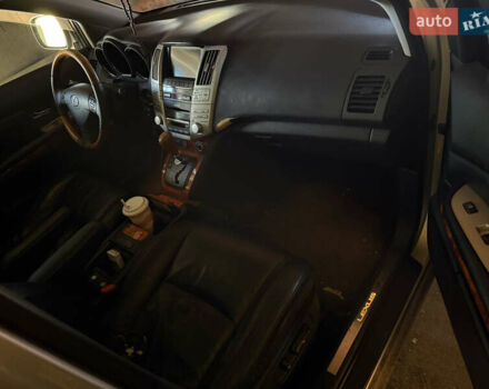 Сірий Лексус РХ, об'ємом двигуна 3.5 л та пробігом 370 тис. км за 9999 $, фото 6 на Automoto.ua