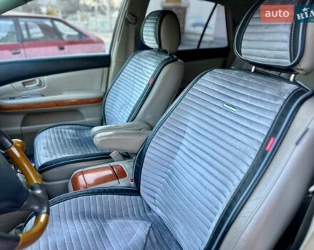 Серый Лексус РХ, объемом двигателя 3.3 л и пробегом 306 тыс. км за 13500 $, фото 10 на Automoto.ua