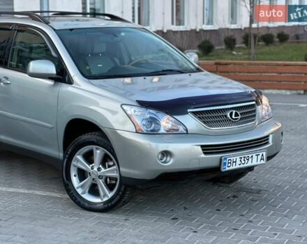 Серый Лексус РХ, объемом двигателя 3.3 л и пробегом 306 тыс. км за 13500 $, фото 1 на Automoto.ua