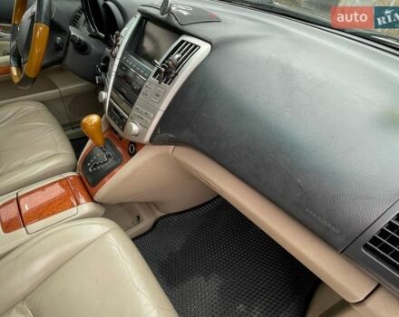 Сірий Лексус РХ, об'ємом двигуна 3.46 л та пробігом 250 тис. км за 10800 $, фото 9 на Automoto.ua