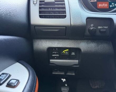 Серый Лексус РХ, объемом двигателя 3.46 л и пробегом 171 тыс. км за 11900 $, фото 23 на Automoto.ua