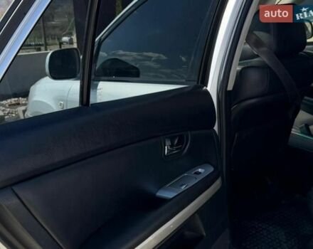 Серый Лексус РХ, объемом двигателя 3.3 л и пробегом 230 тыс. км за 13000 $, фото 9 на Automoto.ua