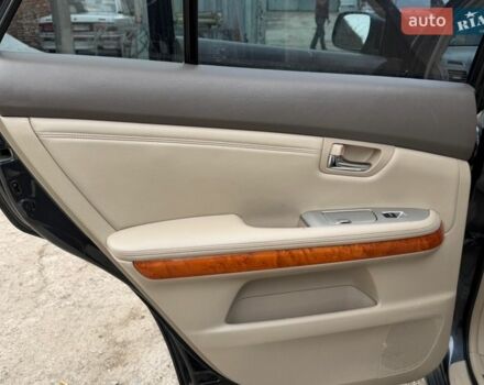 Серый Лексус РХ, объемом двигателя 3.46 л и пробегом 228 тыс. км за 12700 $, фото 59 на Automoto.ua