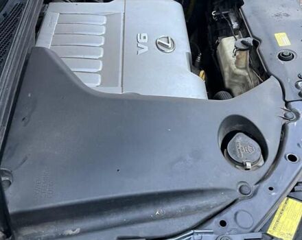 Серый Лексус РХ, объемом двигателя 3.44 л и пробегом 235 тыс. км за 10500 $, фото 11 на Automoto.ua