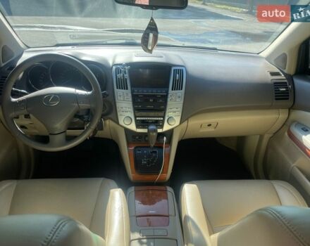 Серый Лексус РХ, объемом двигателя 3.5 л и пробегом 176 тыс. км за 11800 $, фото 1 на Automoto.ua