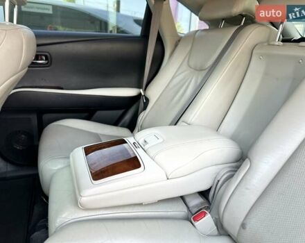 Лексус РХ 2009 в Одессе на Automoto.ua Серый Лексус РХ, объемом двигателя 3.46 л и пробегом 379 тыс. км за 19000 $, фото 52 на Automoto.ua